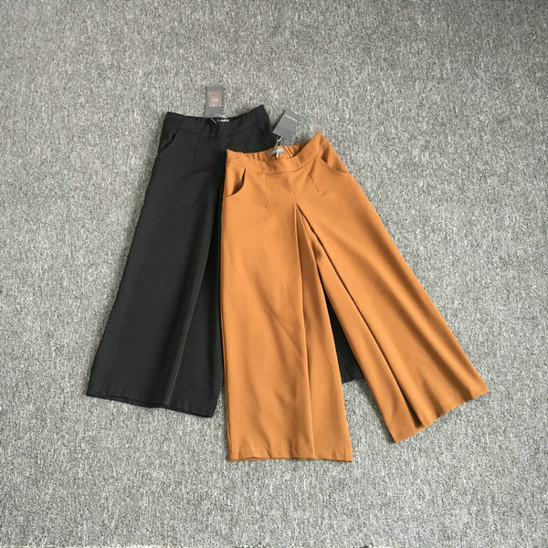 Дамски много стилен панталон с висока талия и широки крачоли в черен и кафяв цвят