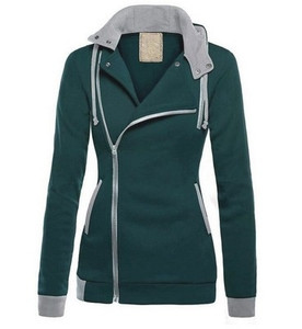 Κομψό γυναικείο μπουφάν με φερμουάρ