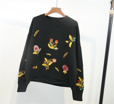 Πολύ κομψό και μοντέρνο γυναικείο πουλόβερ  σε ριγέ floral μοτίβα - 3 χρώματα