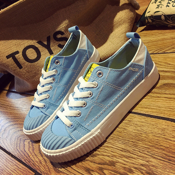 Καθημερινά κομψά πάνινα γυναικεία παπούτσια σε τέσσερα χρώματα με επίπεδη σόλα