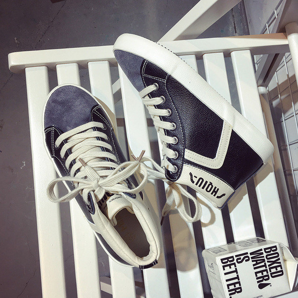 Κομψά υψηλά γυναικεία πάνινα παπούτσια σε τρεις αποχρώσεις, κατάλληλα για την καθημερινή ζωή