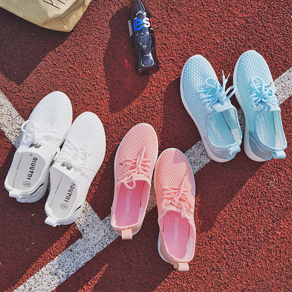 Спортни дамски мартонки от мрежа - дишащи в няколко цвята