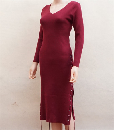 Ежедневна дамска дълга рокля с дълъг ръкав и много интересна цепка от двете страни