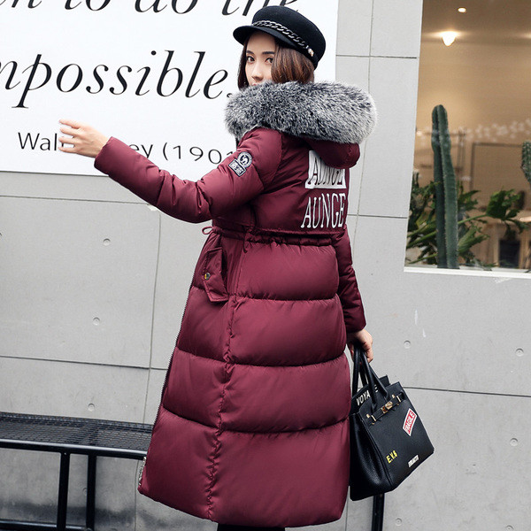 Много стилно зимно дълго яке за дамите с надписи и качулка с пух в много цветове