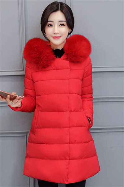 Стилно дълго зимно с качулка и пух в няколко цвята