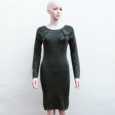 Дълга дамска рокля с О-образна яка,дълъг ръкав и кръстосани връзки