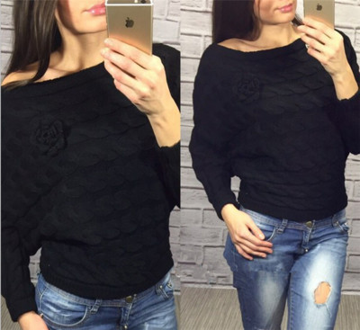 Κομψό γυναικείο πουλόβερ με γυμνό ώμο και σε διαφορετικά χρώματα