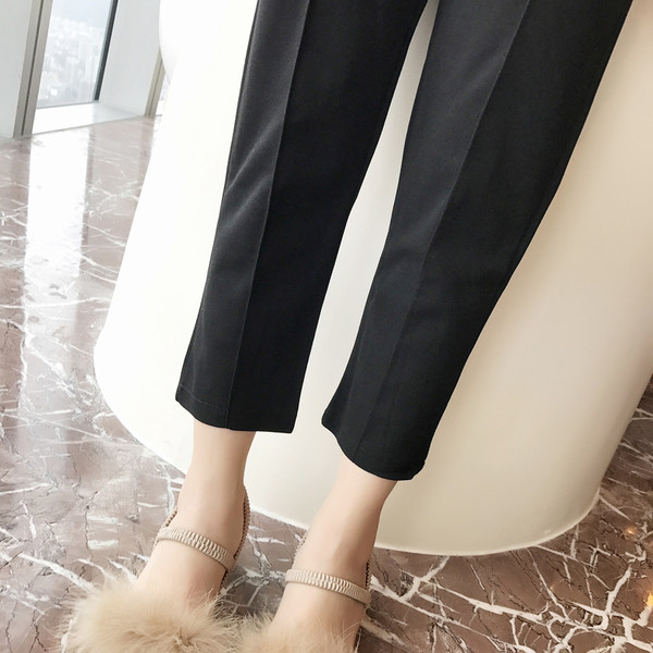 Елегантен дамски панталон с висока талия и дължина 7/8