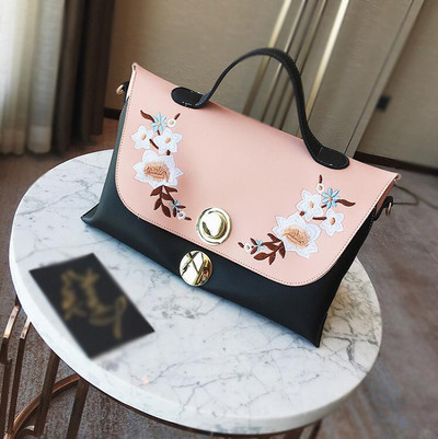 Ежедневна дамска ръчна чанта с флорални мотиви+дълга дръжка за през рамо