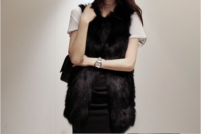 Стилен дълъг дамски елек с имитиращ косъм на лисица в няколко цвята