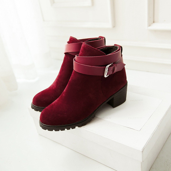 Елегантни дамски боти с каишки и дебел ток, в три цвята