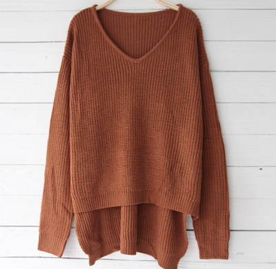 Актуален дамски пуловер с V-образно деколте , 3 цвята