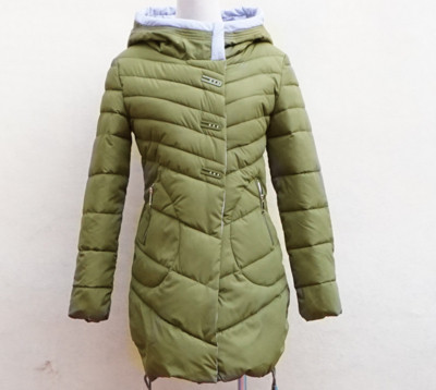 Топла дамска грейка с качулка и дължина до бедрата - 6 цвята