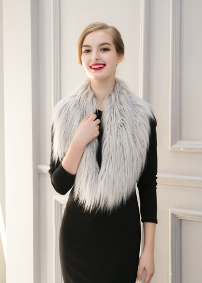 Елегантен дамски шал от изкуствен косъм в три цвята