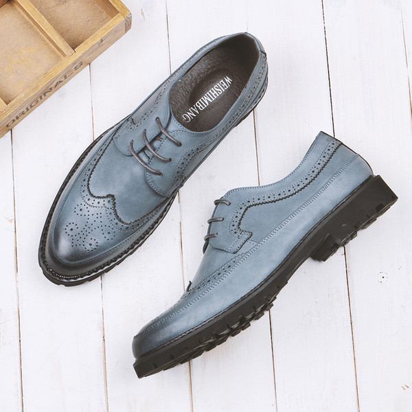 Модерни мъжки официални обувки в различни цветове