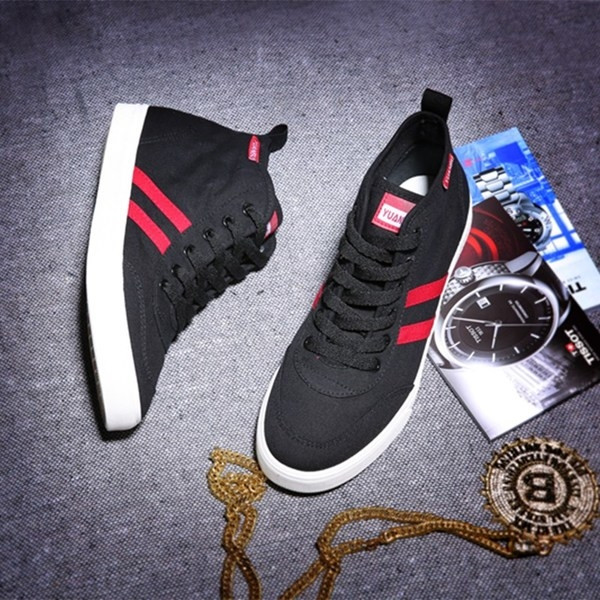 Ежедневни мъжки високи кецове в бял, черен и син цвят