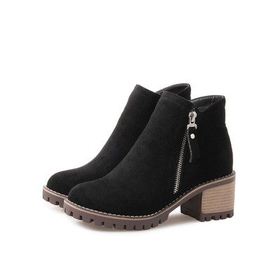 Елегантни ретро боти за момичета и дамите в черен и бежов цвят