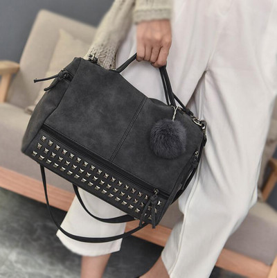 Дамска ръчна чанта тип куфарче + дълга дръжка за през рамо