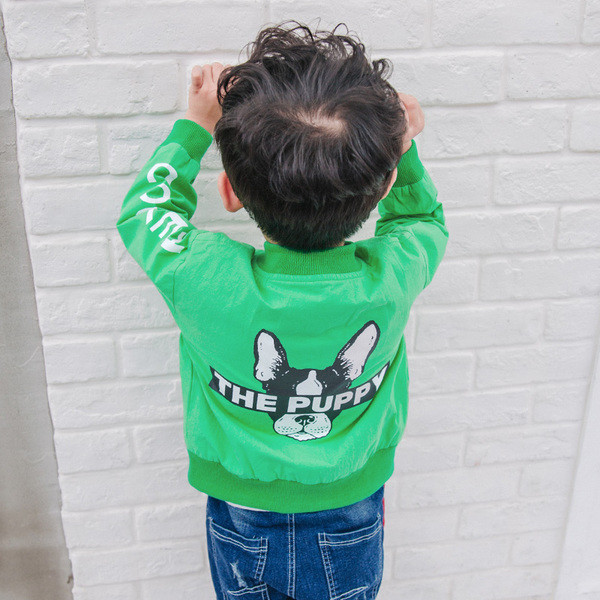 Есенно детско яке за момчета с надписи и апликация