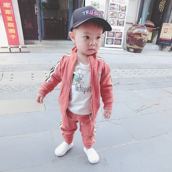 Спортен детски анцуг за момчета в различни цветове