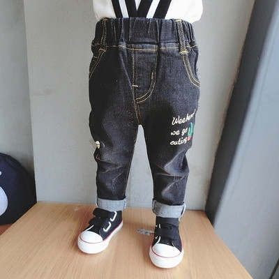 Стилни детски дънки за момчета с надписи в два цвята