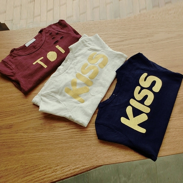 Есенна детска блуза за момчета с дупки и надписи