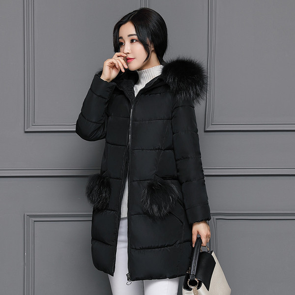 Стилно дамско дълго яке тип грейка с много актуални пухчета