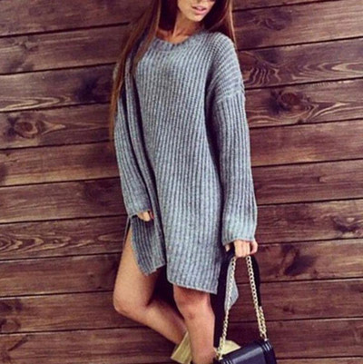 Дълъг дамски пуловер с О-образна яка тип туника