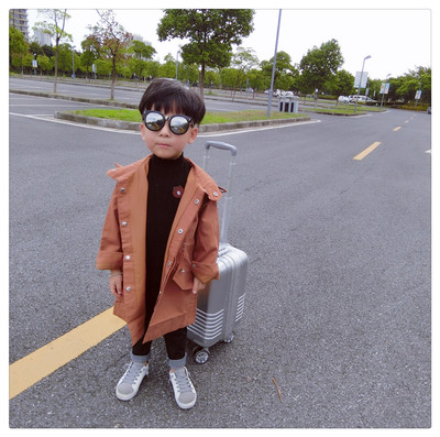 Спортно-елегантно детско палто за момчета с качулка в няколко цвята