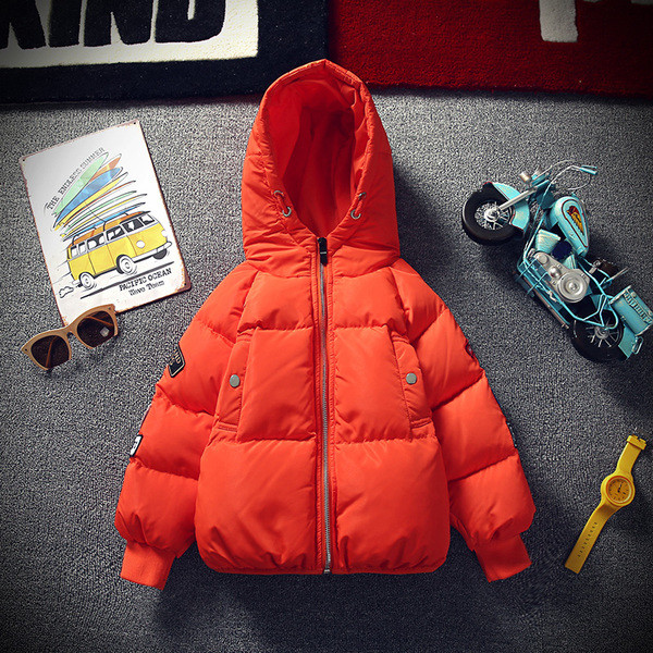 Αθλητικό παιδικό μπουφάν για αγόρια με κουκούλα