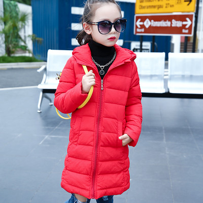 Дълго зимно яке в изчистен дизайн за момичета с качулка в четири цвята