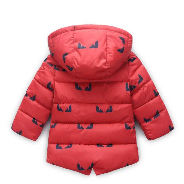 Интересно детско яке за момчета с декорация и качулка в три цвята