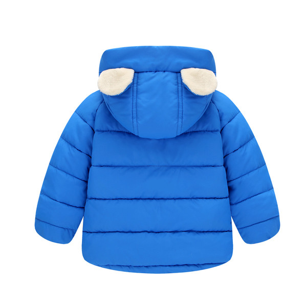 Ένα ενδιαφέρον μοντέλο χειμωνιάτικου μπουφάν για το χειμώνα με εικόνες και κουκούλα με αυτιά