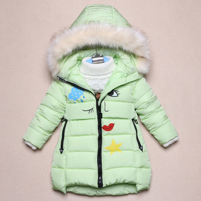 Топло зимно детско яке за момичета с качулка и пух и декорация апликации