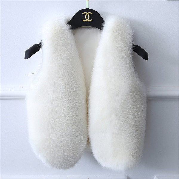 Стилен елек за момичета от изкуствен косъм в различни цветове