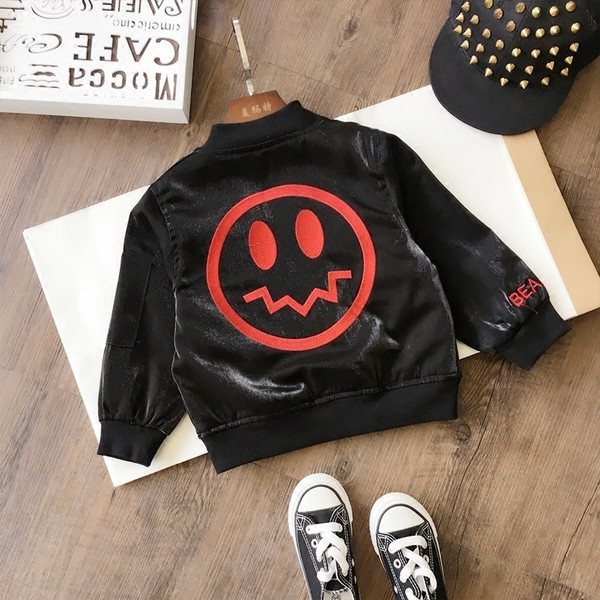 Спортно-елегантно детско бейзболно яке за момичета с апликация на гърба