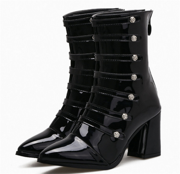 Стилни дамски ежедневни боти с висок дебел ток и презрамки