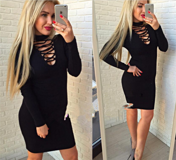 Γυναικείο φόρεμα με μακρύ μανίκι με σταυρωτές λωρίδες στο λαιμόκομμα + O-γιακά