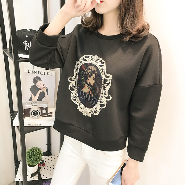 Μπλούζα με κολάρο σε σχήμα O, εκτύπωση και μακρύ μανίκι