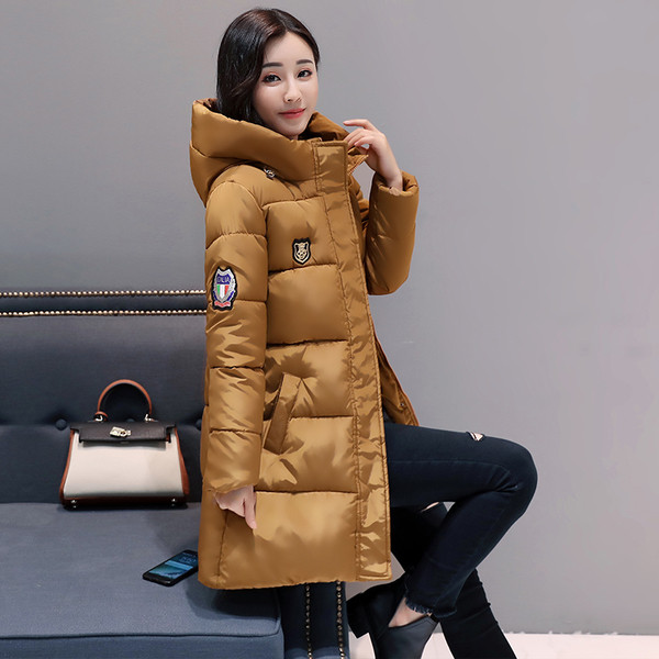 Πολύ ζεστό γυναικείο μπουφάν με μακριά μανίκια και κουκούλα σε διάφορα χρώματα