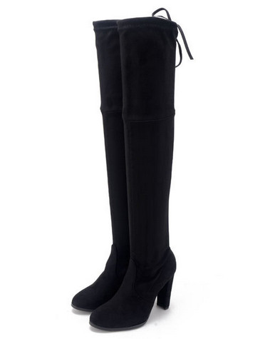 Κομψές γυναικείες μπότες με μήκος πάνω από το γόνατο με χοντρό τακούνι