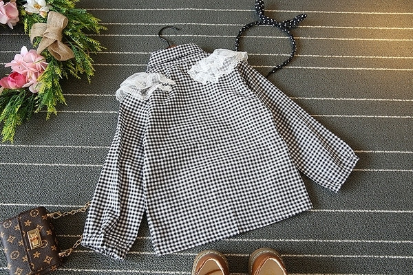 Όμορφο παιδικό πουκάμισο γιακορίτσια με δαντέλα