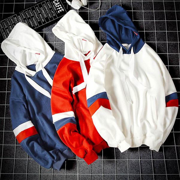 Ανδρικό σπορ φούτερ σε τρεις αποχρώσεις με κουκούλα