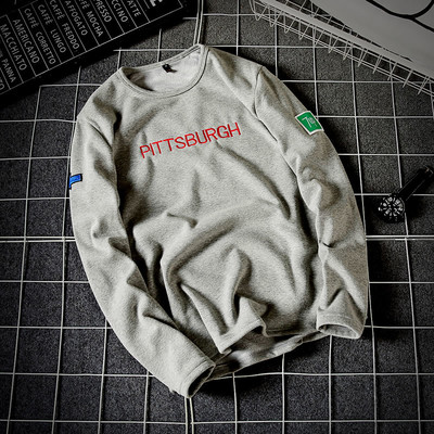 Όμορφη ανδρική μπλούζα σε τέσσερα χρώματα με  επιγραφή κατάλληλη για το φθινόπωρο