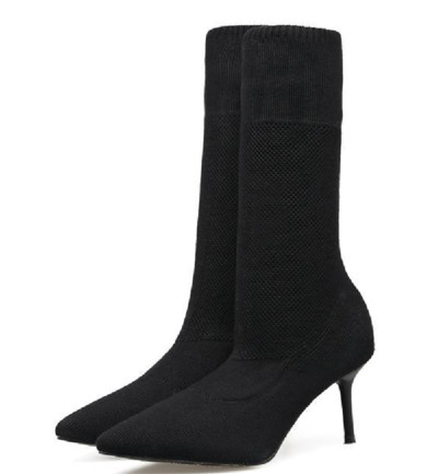 Εξαιρετικά γυναικεία παπούτσια με ψηλά τακούνια