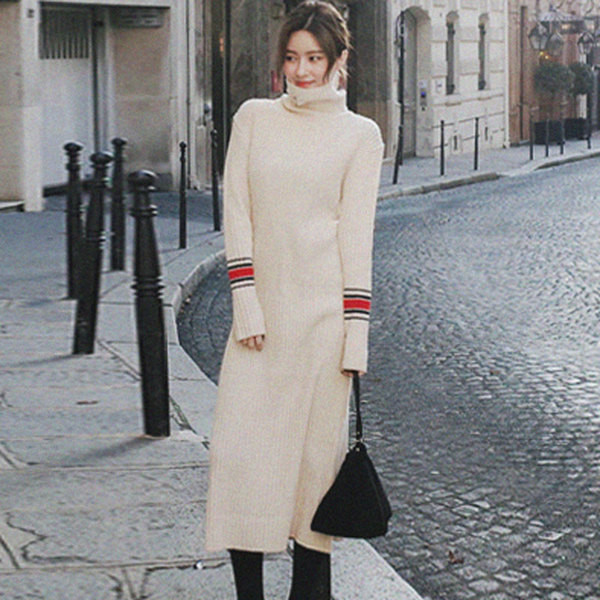 Ζεστό, μακρυμάνικο, γυναικείο φόρεμα και με ημήψηλο γιακά