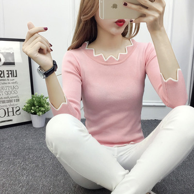 Тънък есенен пуловер със зигзаг ефект