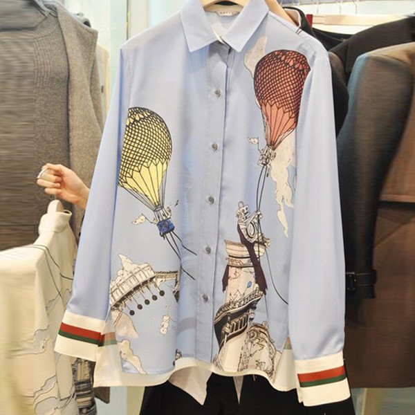 Μοντέρνο κομψό πουκάμισο σε μπλε χρώμα με εικόνες