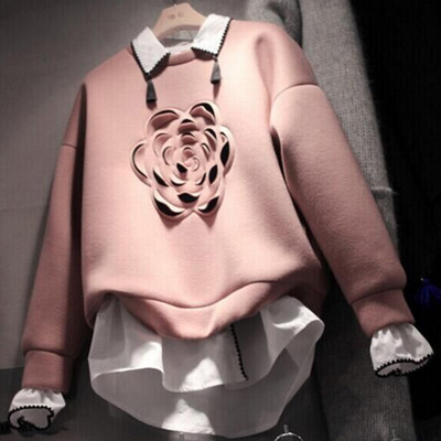 Дамска блуза в интересна декорация в розов цвят