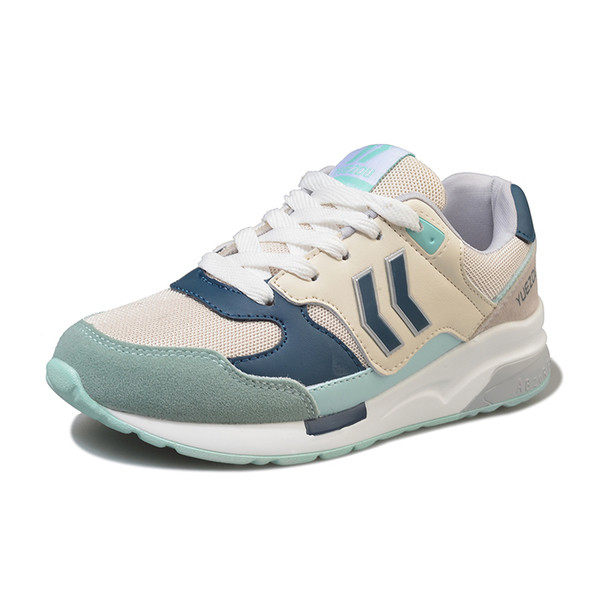 Γυναικεία αθλητικά άνετα παπούτσια σε τρία χρώματα